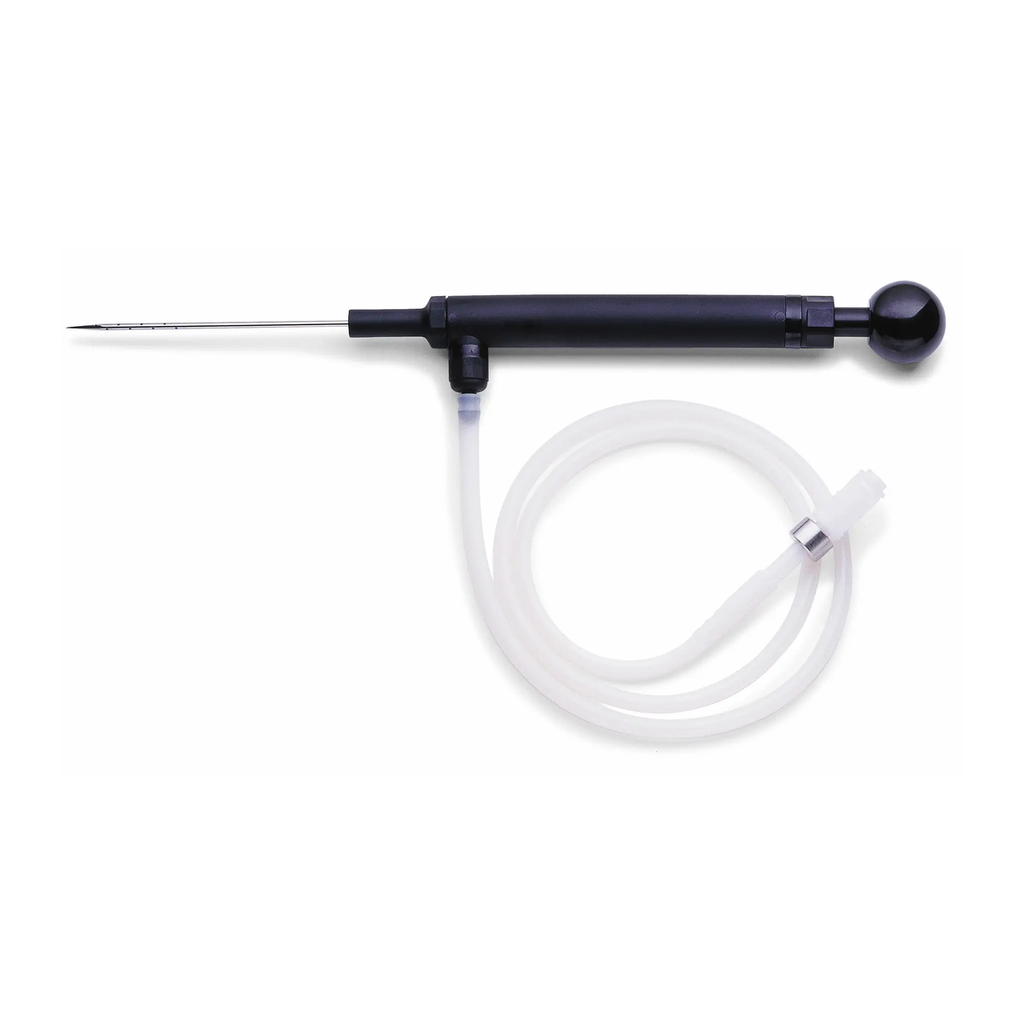 Brine injector for bringing small quantities of meat 